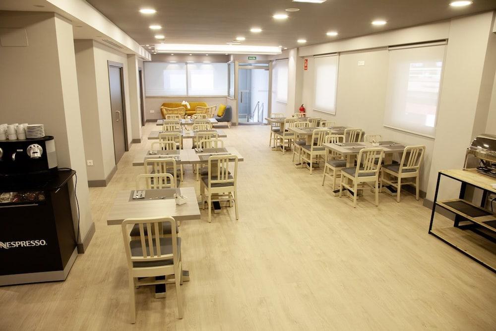 Hotel Cruz De La Victoria El Berron 外观 照片